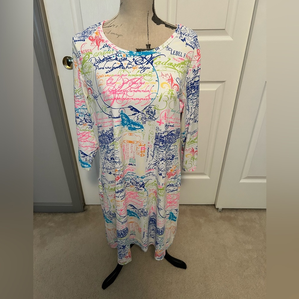 Lulu-B Multicolor French Script Print Long Sleeve Dress